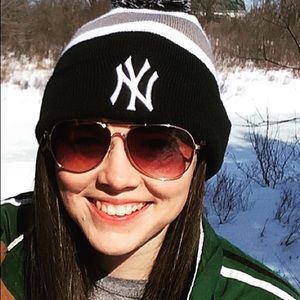 Meet your Posher, Amanda